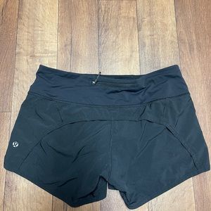Lulu lemon mid rise running short 4”” length